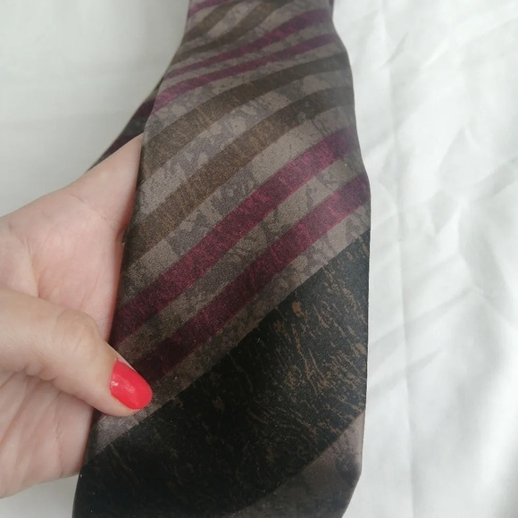 Lanvin Paris 100% Silk Striped Tie in Brown, Tan, Purple, and Black - Picture 5 of 14